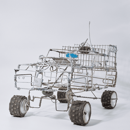 Romeo Racing suv #99